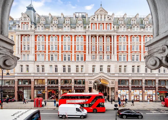 Welcome London Savoy Strand